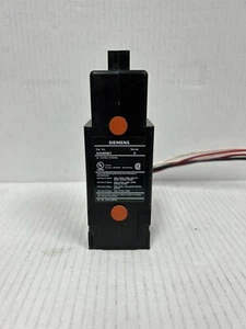 NEW SIEMENS A02MN64 2X AUXILIARIES *SHIPS SAME DAY UPS* - Picture 1 of 2