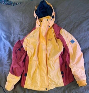 jack wolfskin jacket for women 3 in 1 in a very beautiful peach color size S-M - Picture 1 of 7