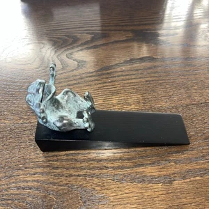 Cast Metal Made Whimsical Laughing Frog Toad Door Stop Stopper With Wood Wedge - Picture 1 of 3