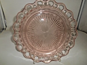 Precioso Plato de Cena Anchor Hocking Rosa Borde de Encaje Vidrio Depresión 10.25" - Imagen 1 de 8
