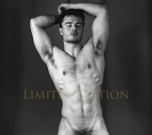 Foto guapo hombre desnudo físico interés gay edición limitada 8,5x11 10,25 - Imagen 1 de 2