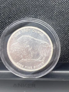 1 oz argento di bufalo tondo .9999 argento fino - Foto 1 di 5