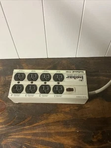Tripp Lite Überspannungsschutz Isobar 8 96-3042 8 Steckdosen Überspannungsschutz - Bild 1 von 4
