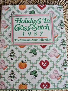 Vanessa-Ann's Holidays in Cross-Stitch 1987 - Oxmoor House - Pristine Condition - Picture 1 of 1