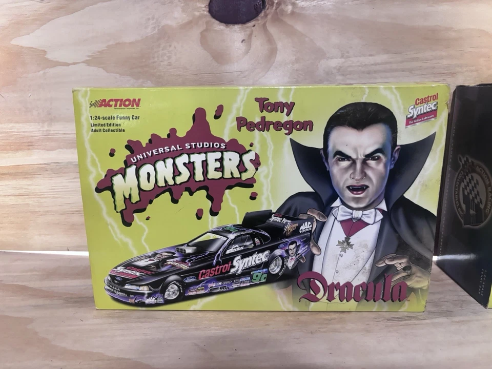 Tony Pedregon Castrol Syntec/Dracula 2000 NHRA  Mustang Funny Car 1/24 - Image 1 of 1