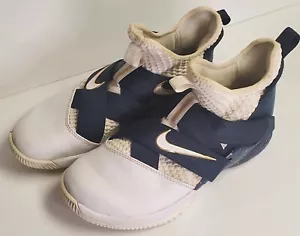 Taglia 8,5 - Nike LeBron Soldier 12 SFG Witness 2018 - Foto 1 di 12