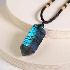 Natural Labradorite Crystal Point Pendant Necklace Healing Women Men Amulet Gift - Picture 1 of 5