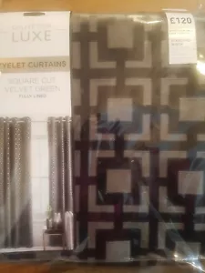 Next Collection Luxe Green Square Cut Velvet Curtains 117x137cm RRP £120 (NB179) - Picture 1 of 4