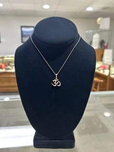 Colgante Le Vian Om en cadena ajustable de 20 pulgadas - Imagen 1 de 13