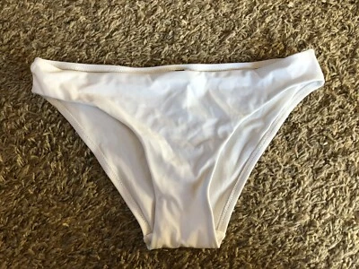 GUESS女式白色比基尼泳裤 - 中号 — 第 1/4 张图片