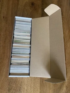 NFL FOOTBALL TRADING CARDS MYSTERY BOX **FOOTBALL** - Picture 1 of 2