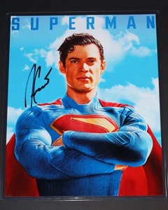 DAVID CORENSWET SIGNED SUPERMAN 2025 8x10in PHOTO + SWAU COA James Gunn DC - Picture 1 of 3