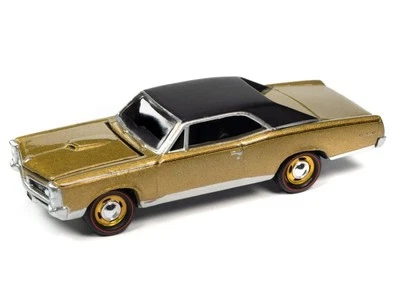 PONTIAC GTO - 1967 - tiger gold - Johnny Lightning 1:64 - Immagine 1 di 4