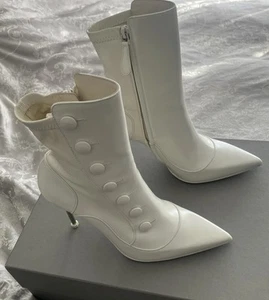 ALEXANDER MCQUEEN Button Pointy Toe Boot Size UK 6 / EU 39 Runs Small - Picture 1 of 12