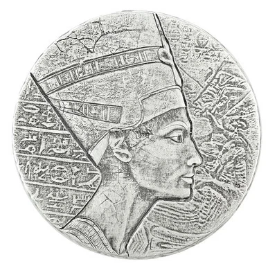 2017 Silver 5 oz Republic of Chad Queen Nefertiti - Image 1 of 4