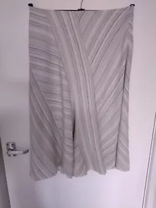 Per Una size 12R Panelled Skirt.Linen Blend. - Picture 1 of 11