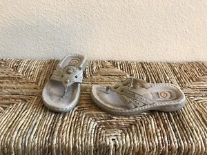 Earth Spirit Womens Hickory Sandals Flip Flops Thong Beige Tan Suede US Size 5.5 - Picture 1 of 6