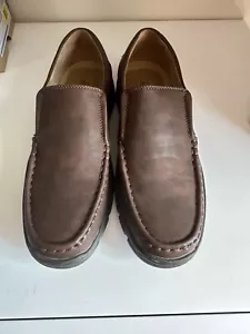 Aston Marc Herren Slipper Komfort Halbschuh Farbe braun Größe 9M - Bild 1 von 6
