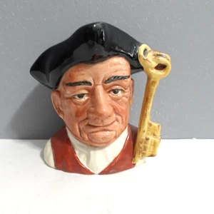 Royal Doulton Small Toby Jug Mug Gaoler D 6577 Copyright 1962 - Picture 1 of 10
