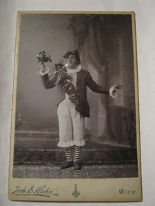 1890s Vienna Opera 4.25 x 6.5 Cabinet Card "Till Eulenspiegel" by Joh. E. Hahn - Picture 1 of 11