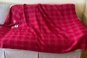 Kuna 100% Baby Alpaca Throw 62x53 Fringe Peru Red Plaid Super Soft - Picture 1 of 7