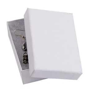 SSWBasics 3 1/16 x 2 1/8 x 1 inch Cotton Filled White Kraft Jewelry Boxes - Bild 1 von 2