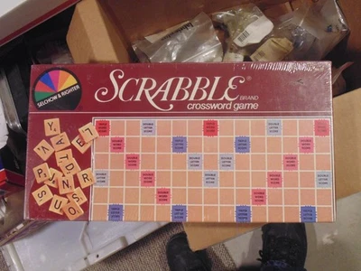 NEW SEALED Vintage 1982 SCRABBLE Crossword Game - Selchow & Righter No. 17 - Image 1 of 2