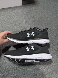 neu under armour herren 11 Sneaker extra weit schwarz Charged - Bild 1 von 10