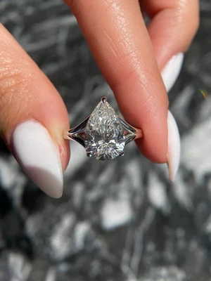 2.00Ct Pear-Cut VS1 Lab Grown Diamond Solitaire Engagement Ring 14k White Gold - Image 1 of 4