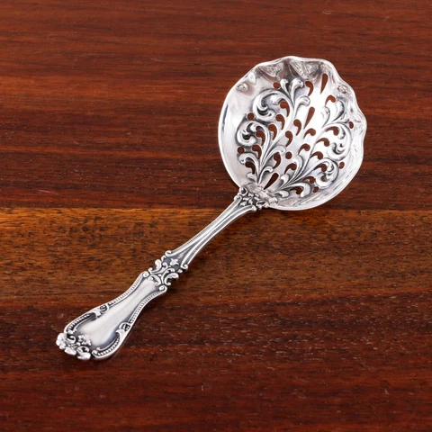BLACKINTON VICTORIAN STERLING SILVER BON BON, NUT SPOON HELENA 1900 NO MONOGRAM Cover