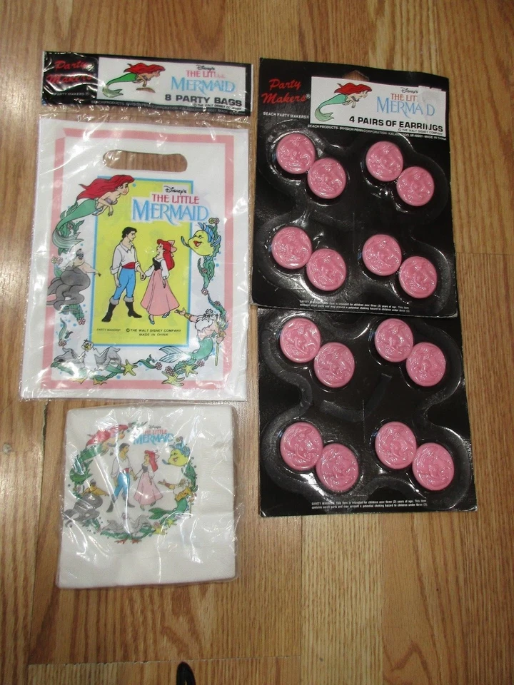 Lote de 4 suministros de fiesta de cumpleaños de Sirenita Playa Disney multicolor Nuevo de Lote Antiguo Foto 1 de 4