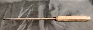 ANTIQUE 1900's ICE PICK Metal Handle Hand Tool Primitive Decor Pure Lake Ice 55D - Picture 1 of 4