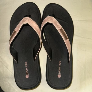 High Tide Flip Flops thongs Women 7 Beach Toe Post Worn 1x Metallic Pink Peach - Picture 1 of 5