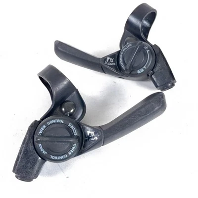 Cambios de pulgar vintage Suntour XCT Accushift 7 velocidades fricción/índice, 22,2 mm L/R Foto 1 de 4