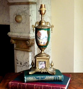 Vintage Brass table lamp desk bedside lamp base Italian Baroque - Picture 1 of 10