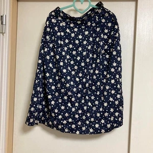 Burberrys Vintage Floral Navy Cotton Skirt Size L (JP11AR) W26" L28.3" unused - Picture 1 of 12