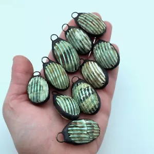 Vintage Puffy Oval Grün Gelötet Muschel Anhänger (SHP17) - Bild 1 von 11