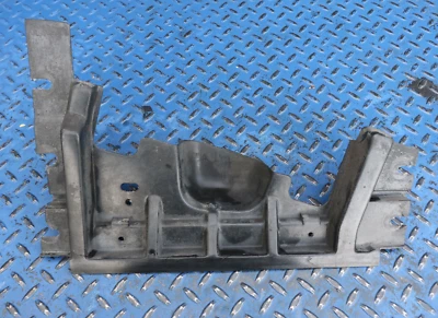 Chevrolet Corvette C4 1991-1996 guardabarros interior delantero lado del conductor 10276503 Foto 1 de 4