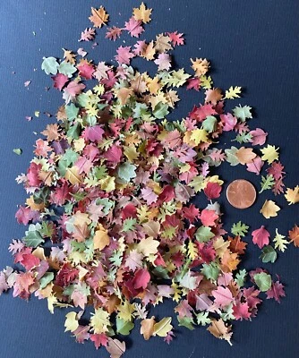 Dollhouse REAL FALL LEAVES - 100+ Leaves (1:12 Scale) - Image 1 of 4