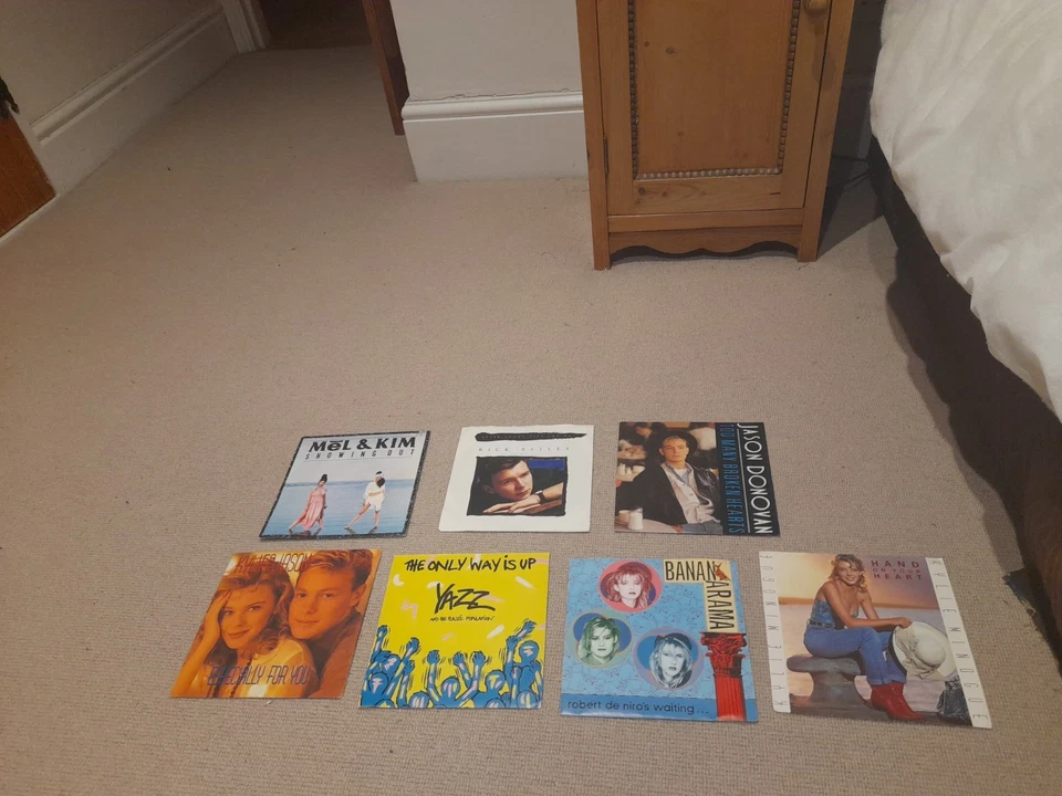 Collection 7 1980s Pop 7" vinyl Records Rick Astley Kylie Jason Yazz Bananarama - Image 1 of 1