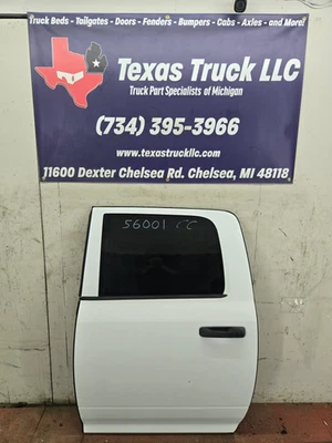 Dodge Ram 2009-2018 4ta generación lado del conductor trasero doble cabina puerta 1500 2500 3500 450 Foto 1 de 4