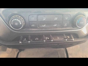 Temperature Control Opt C42 ID 23176281 Fits 15-19 SILVERADO 2500 PICKUP 725686 - Picture 1 of 12