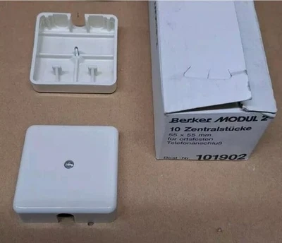 Berker Modul 2 Kabelauslass Auslassdose cremeweiss 21796 Kappe 101902 NEU - Bild 1 von 2