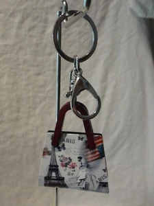 Paris Silber/Burgund Geldbörse/Eiffelturm/Amerikanische Flagge Schlüsselanhänger/Ring Tasche Charm - Bild 1 von 5