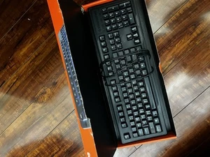SteelSeries Apex 100, Gaming Keyboard, Blue Backlit, (PC/Mac) - US Layout - Picture 1 of 3