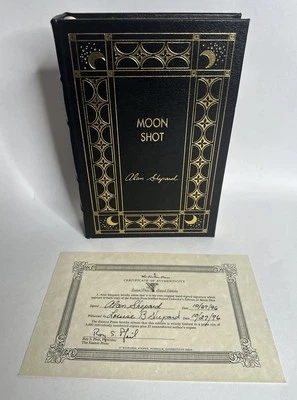 MOON SHOT signed Alan Shepard Easton Press Astronauts Library COA Leather 1996 Foto 1 de 4