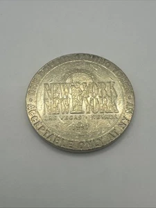 CASINÒ - LAS VEGAS NEW YORK ONE DOLLAR GETTONE DA GIOCO 1997 - Foto 1 di 2