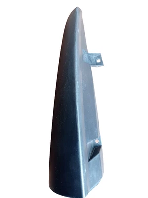 RENAULT KANGOO MK3 2009-18 REAR UPPER TAIL LIGHT TRIM PASSENGER SIDE 82000499014 - Image 1 of 4