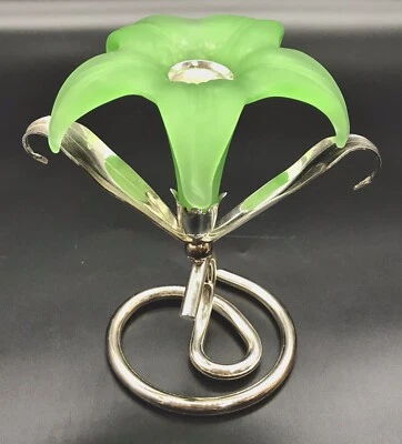 Candelabro flor amaryllis de vidrio soplado esmerilado verde aspecto cromado base de metal Foto 1 de 4