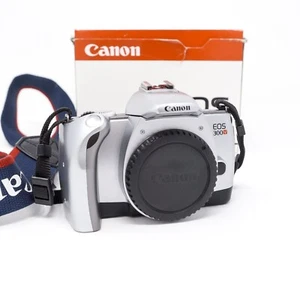 Canon EOS 300V Autofocus 35mm SLR Film Camera - Full Working Order - Great - Picture 1 of 11